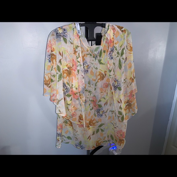 Zara Floral Cape Blouse (XL) - Picture 3 of 3
